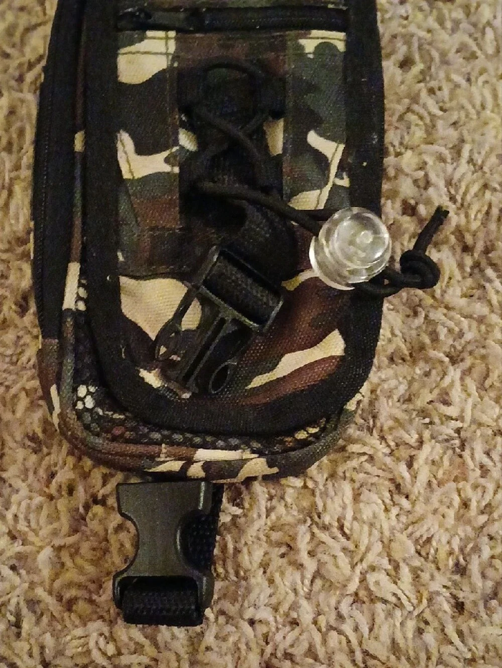 Hama Camouflage Phone Pouch Case - Camo Green